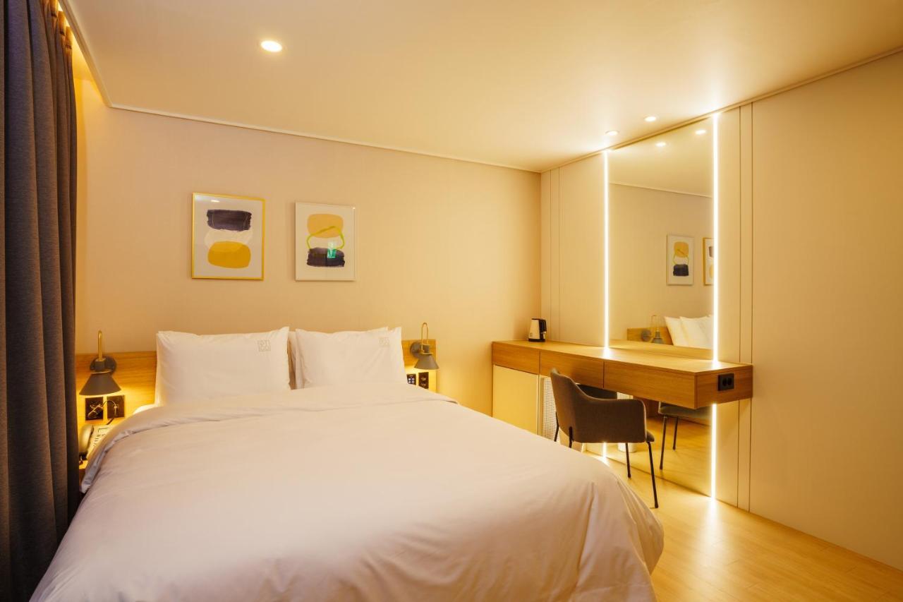 Hotel Pico Tongyeong Extérieur photo