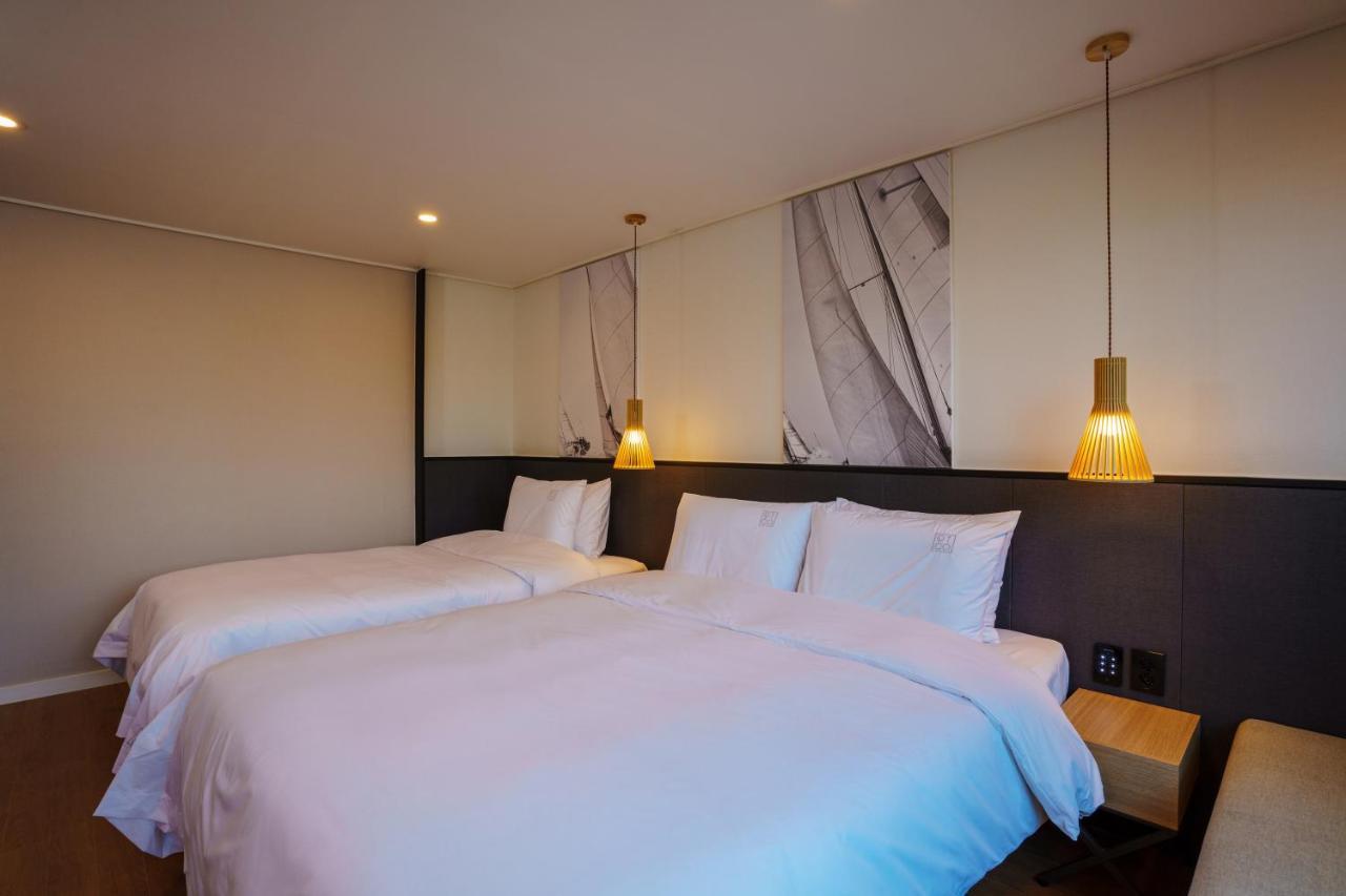 Hotel Pico Tongyeong Extérieur photo