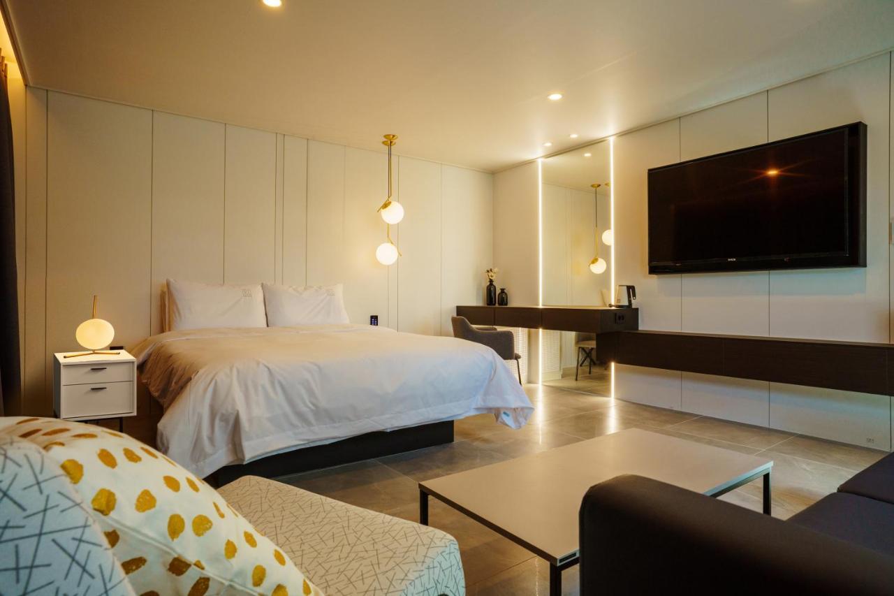 Hotel Pico Tongyeong Extérieur photo