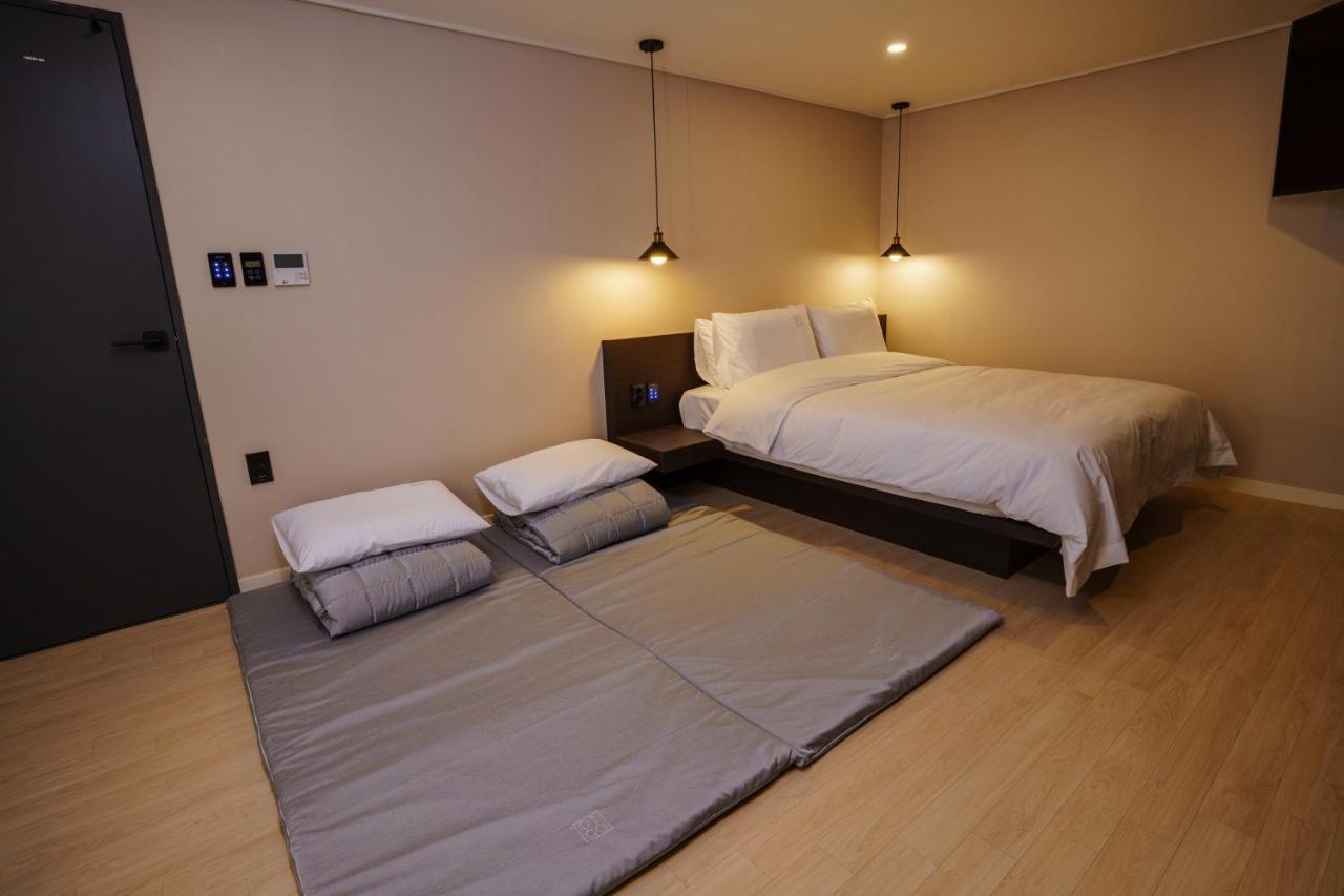 Hotel Pico Tongyeong Extérieur photo