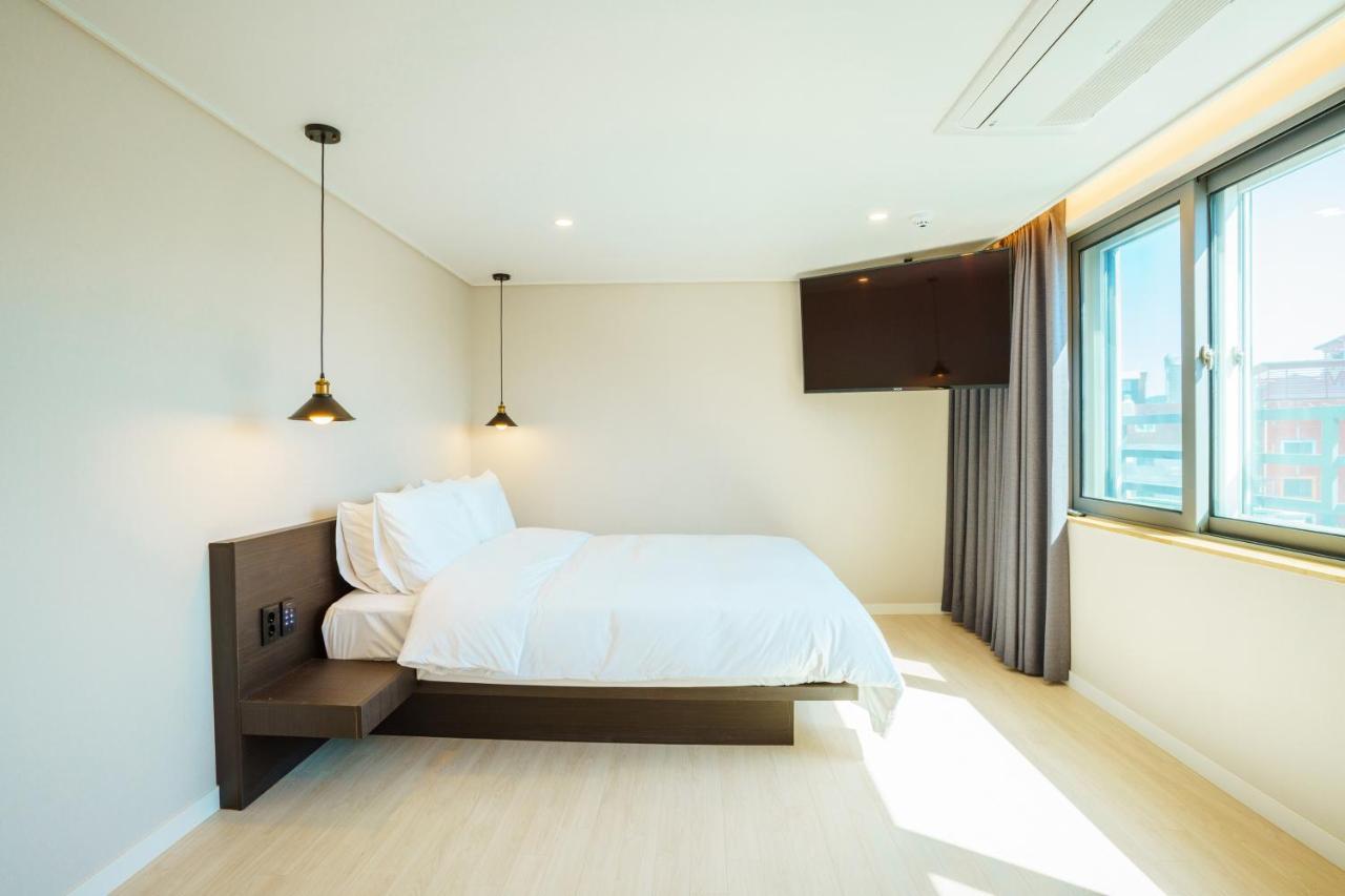 Hotel Pico Tongyeong Extérieur photo