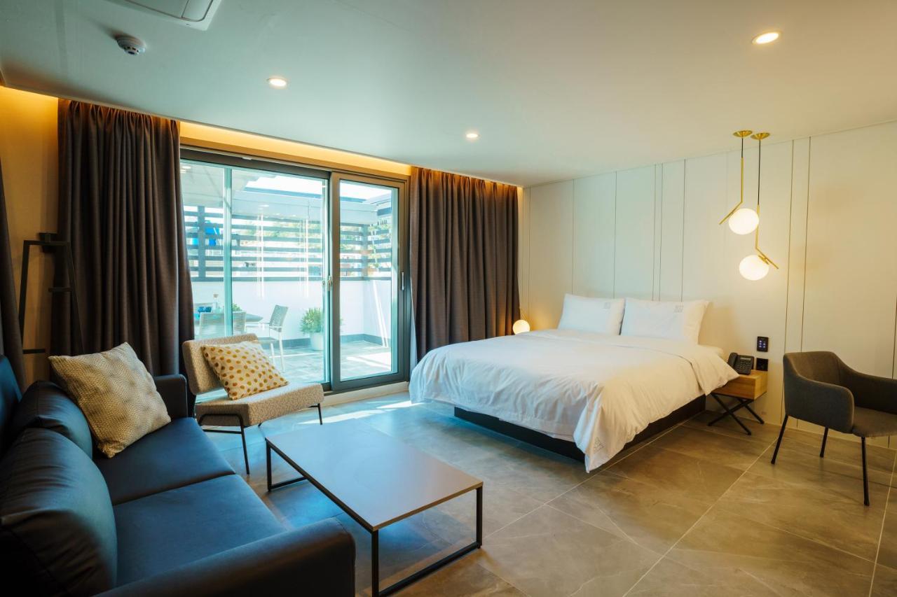 Hotel Pico Tongyeong Extérieur photo